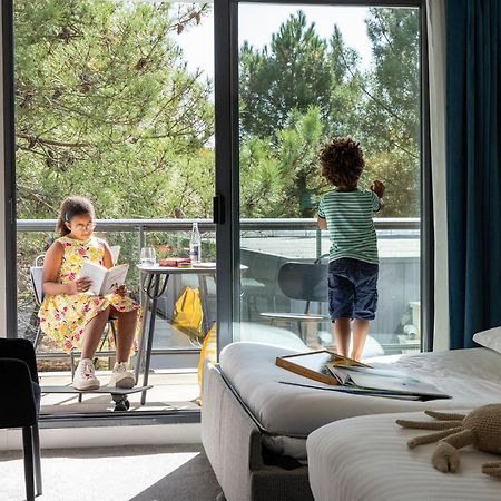 Best Western Plus Hotel Les Rives Du Ter Лармор-Плаж Экстерьер фото