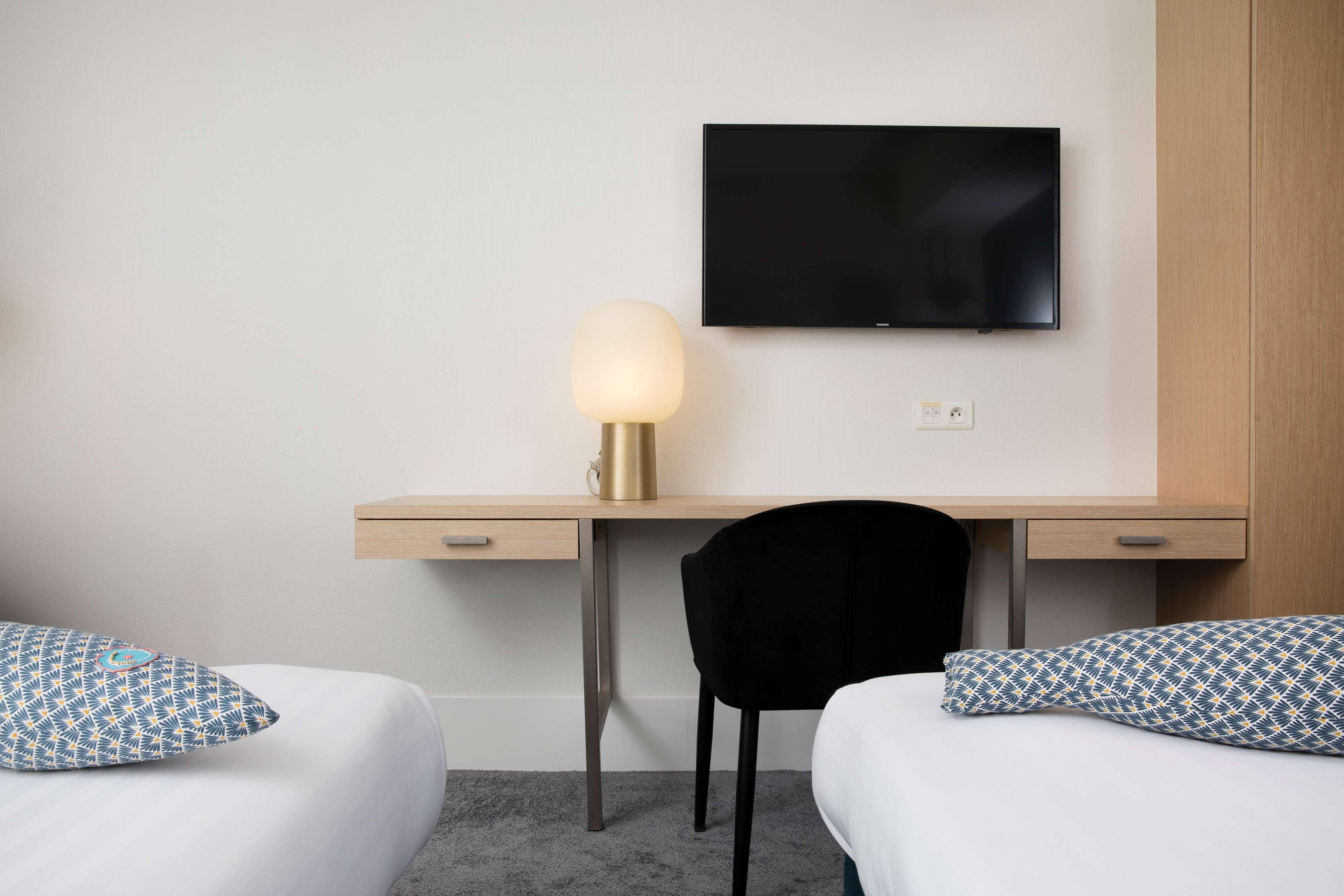 Best Western Plus Hotel Les Rives Du Ter Лармор-Плаж Экстерьер фото